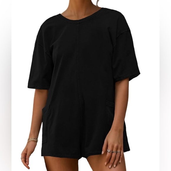 Hyfve Oversized V-back Short Sleeve Romper Black. Size S - Picture 1 of 8